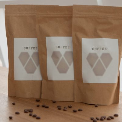 Branding mit Logo nach Corporate Design auf Kaffeeverpackung